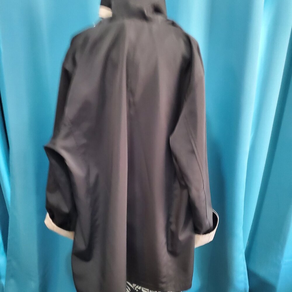 Versatile, Fully Reversible Jacket With A Hood. B… - image 3